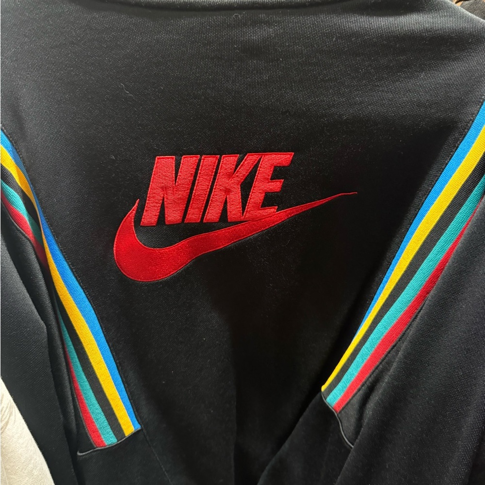 Nike jacket - Picture 2 of 2